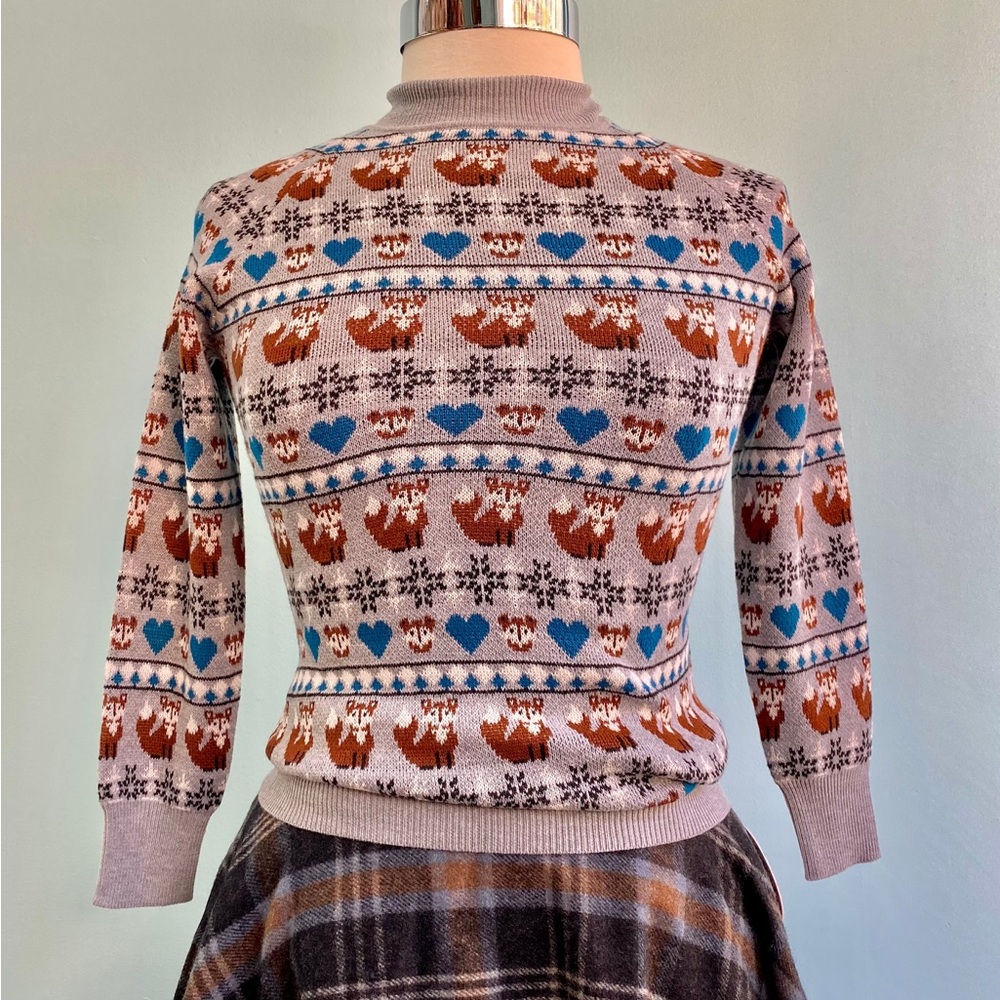 Unique Vintage Gray Fox Faire Isle Knit Sweater Size Medium